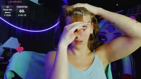 Snapshot of summer__xo chatting on March 2026 12:04:02 AM Summer online show from March 2026 12:04:02 AM