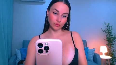 Snapshot of summer_finn chatting on April 2026 07:08:01 PM Christina online show from April 2026 07:08:01 PM