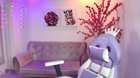 summer_miller online show from November 2025 11:53:01 AM