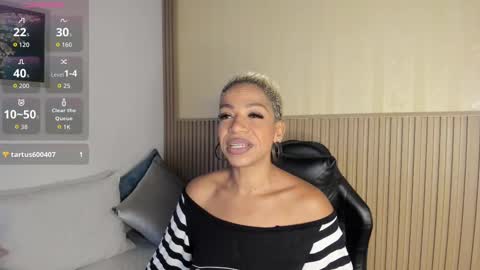 Snapshot of summer_night_ chatting on September 2025 11:54:02 AM Summer online show from September 2025 11:54:02 AM