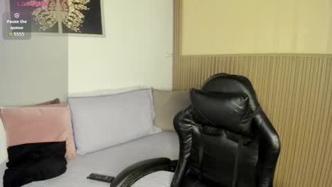 Summer online show from January 2026 02:22:01 PM