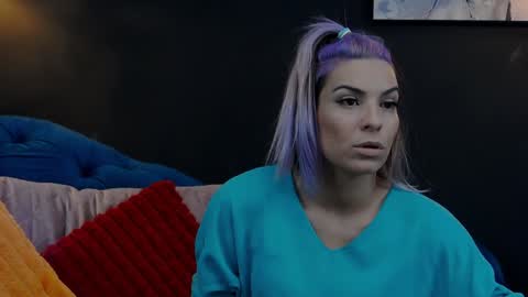 Snapshot of summer_quinn_ chatting on February 2025 05:52:01 AM Deea online show from February 2025 05:52:01 AM