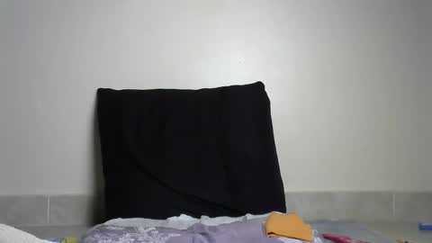 Snapshot of summerblue1 chatting on October 2025 11:25:01 AM summer online show from October 2025 11:25:01 AM