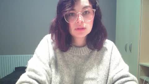 Snapshot of summerprints chatting on November 2025 07:24:02 PM Summer online show from November 2025 07:24:02 PM