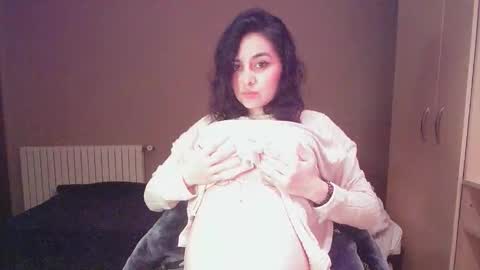 Snapshot of summerprints chatting on November 2025 06:35:01 PM Summer online show from November 2025 06:35:01 PM