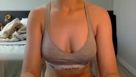 The real sugar baby  Sam Summer  online show from December 2024 04:36:02 PM