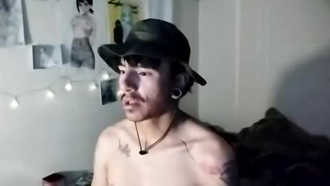 Snapshot of sun_apolo chatting on January 2025 11:16:02 PM sun_apolo online show from January 2025 11:16:02 PM