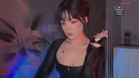 Snapshot of sun_for_you chatting on October 2025 02:48:02 PM Miss Nelly online show from October 2025 02:48:02 PM