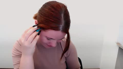 Alexi online show from October 2025 02:35:02 PM