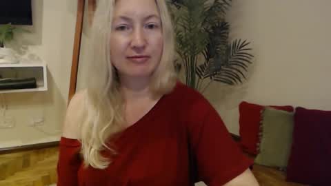 Snapshot of sunbrilliant chatting on August 2026 02:32:02 AM sunbrilliant online show from August 2026 02:32:02 AM