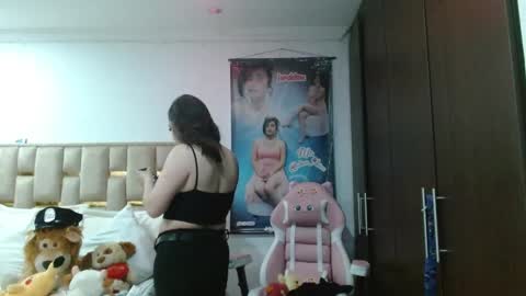 Jeraldine online show from May 2026 10:37:02 PM