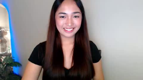 Snapshot of sunkist_mwhh chatting on December 2025 04:23:02 PM harley online show from December 2025 04:23:02 PM