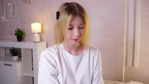 Lily online show from June 2026 02:44:02 PM
