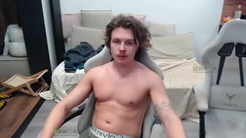 Alice and Sergey online show from March 2026 06:58:01 PM