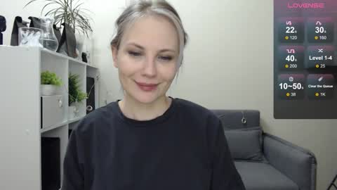 Naomi online show from December 2024 07:28:01 AM