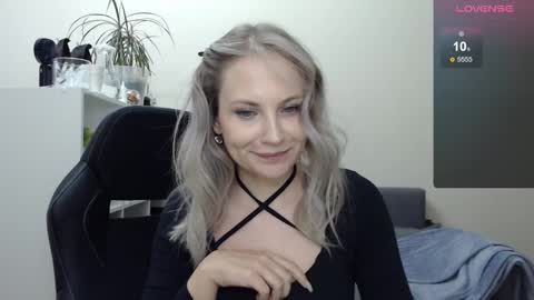 Naomi online show from January 2025 06:24:02 AM