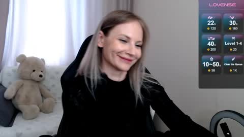 Naomi online show from April 2026 07:22:01 AM