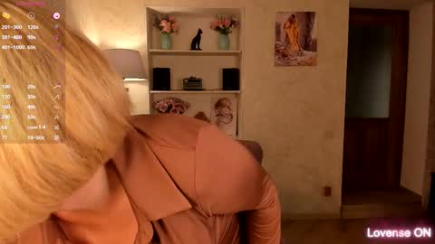 Sunny Katty online show from December 2025 08:56:02 AM