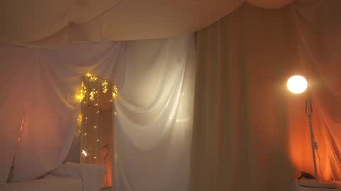 Snapshot of sunny_maria chatting on January 2025 11:15:02 PM Maria online show from January 2025 11:15:02 PM