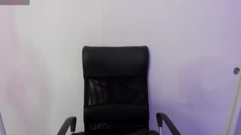 Snapshot of sunny_maya_ chatting on November 2025 02:55:01 AM Maya online show from November 2025 02:55:01 AM