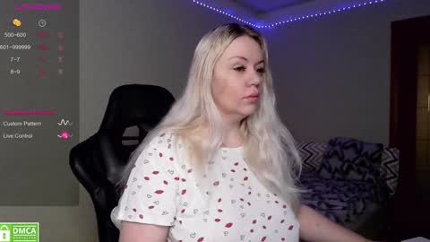 Snapshot of sunny_mood chatting on January 2025 07:02:02 PM sunny mood online show from January 2025 07:02:02 PM