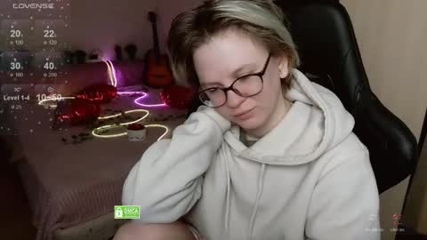 Snapshot of sunny_mood chatting on April 2026 03:13:01 AM sunny mood online show from April 2026 03:13:01 AM