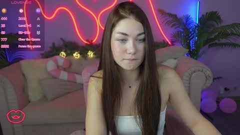 Snapshot of sunny_sweetyy chatting on December 2024 11:14:01 PM S U N N Y online show from December 2024 11:14:01 PM