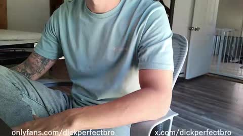 sunny valentine online show from November 2025 03:01:02 PM