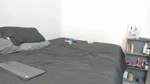 Snapshot of sunnyandevan chatting on February 2025 10:42:02 PM Christian Vanessa online show from February 2025 10:42:02 PM