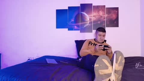 Christian Vanessa online show from November 2025 09:30:02 PM