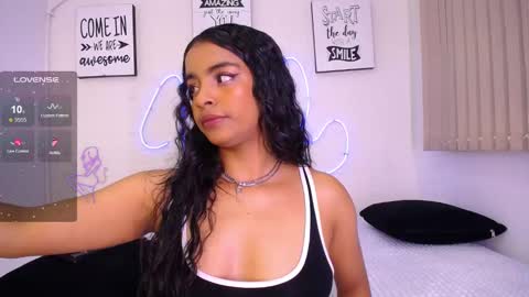  Sunny  online show from January 2025 11:55:02 PM