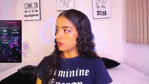  Sunny  online show from February 2025 09:39:02 PM