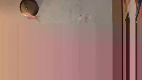 sunsh1n3gurl online show from June 2026 05:42:01 AM