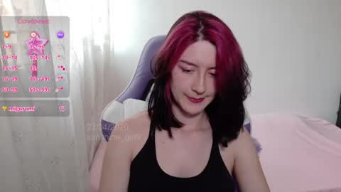 sunshine_girl9 online show from April 2026 08:44:01 PM