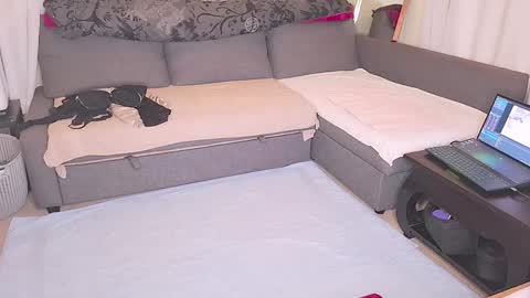 Snapshot of sunshine_sissy chatting on April 2026 08:08:01 AM Sunshine online show from April 2026 08:08:01 AM