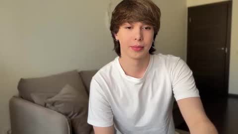 Snapshot of sunshinealex chatting on March 2026 02:11:02 PM sunshinealex online show from March 2026 02:11:02 PM