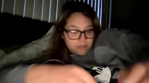 sunshinemae09 online show from November 2025 12:43:01 AM