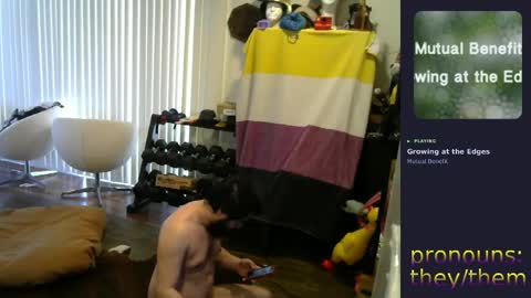 Snapshot of sunshinestreak chatting on May 2026 06:14:01 PM im not actually a man my pronouns are theythem online show from May 2026 06:14:01 PM