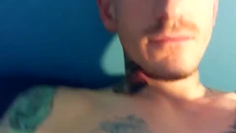 Snapshot of sunsweetsavage chatting on December 2024 07:27:02 AM BIGDGEE online show from December 2024 07:27:02 AM