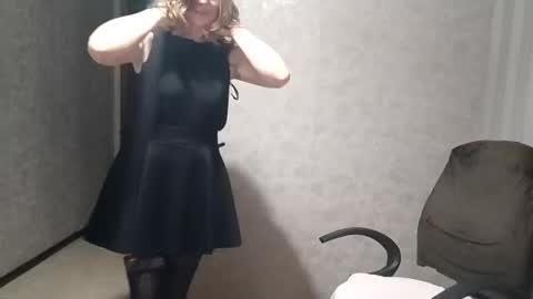 sunvselena40 online show from January 2025 03:07:02 PM