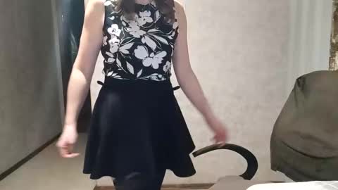 sunvselena40 online show from February 2025 01:51:02 PM