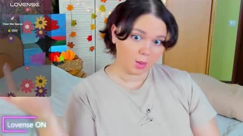 sunyy_bunyy online show from October 2025 07:42:02 AM