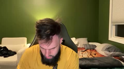 Matt online show from December 2025 11:01:02 PM