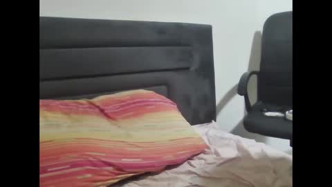 super42835015 online show from October 2025 05:31:01 PM