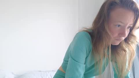 Snapshot of super_jony chatting on February 2025 02:13:02 PM super jony and Marta GMT 1300-1800 every day online show from February 2025 02:13:02 PM