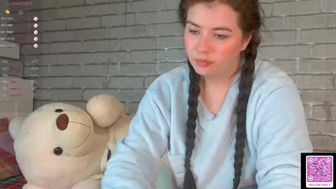 Milana Scarlett online show from February 2025 03:41:02 PM