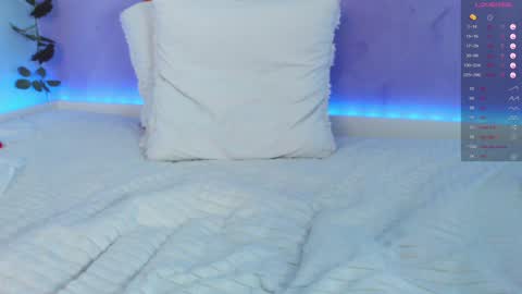 Snapshot of superbdolls chatting on October 2025 05:26:02 AM Milana Scarlett online show from October 2025 05:26:02 AM