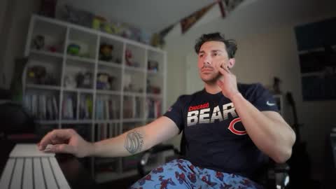 Snapshot of superboogs69 chatting on December 2024 06:33:01 AM superboogs69 online show from December 2024 06:33:01 AM