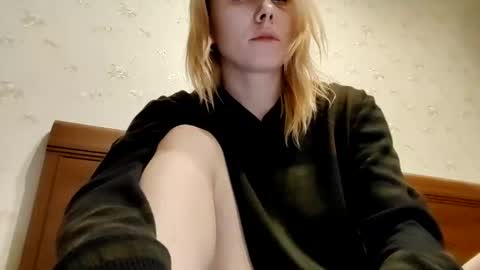 Annie online show from January 2025 01:52:01 PM