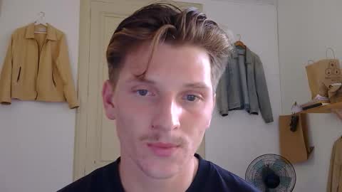 Snapshot of superhardxxxx chatting on October 2025 11:00:02 AM Ctrl My Body online show from October 2025 11:00:02 AM